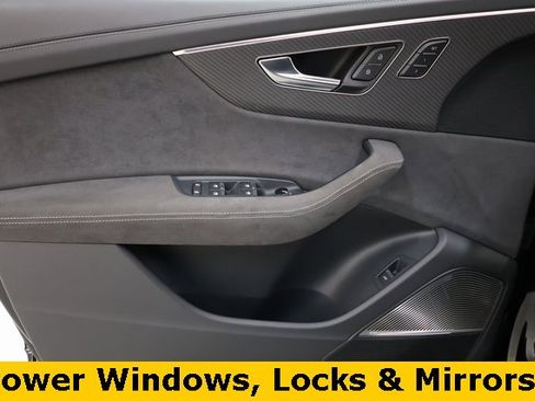 Used 2025 Audi RS Q8 performance image 55