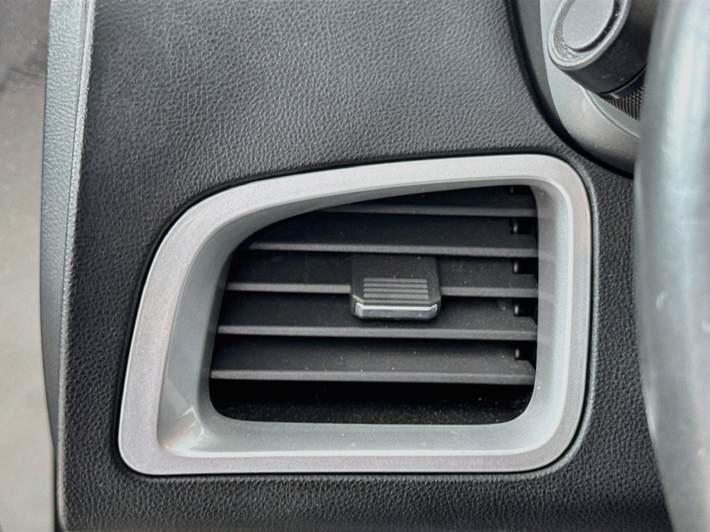 Used 2013 Chevrolet Equinox LT FWD image 11
