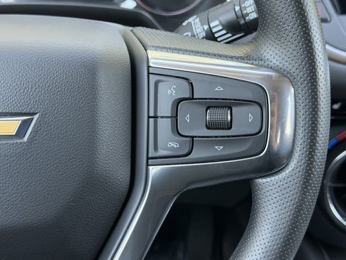 Used 2024 Chevrolet Blazer LT w/ Convenience Package FWD image 32