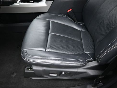 Used 2022 Ford F250 Lariat w/ Lariat Ultimate Package image 10