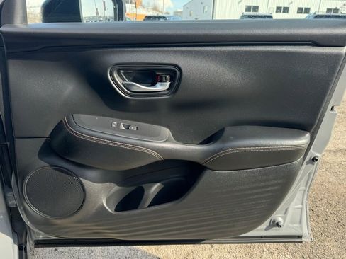 Used 2024 Honda HR-V Sport image 20