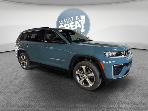 New 2026 Jeep Grand Cherokee L Limited w/ Trailer Tow Package AWD/4WD image 1