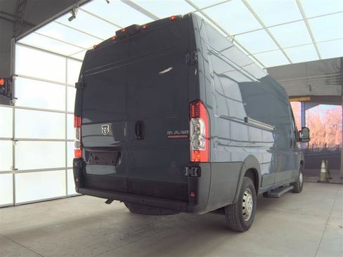 Used 2019 RAM ProMaster 3500 FWD image 2
