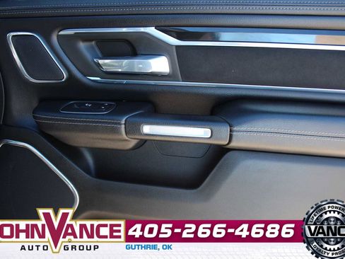 Used 2019 RAM 1500 Laramie image 15