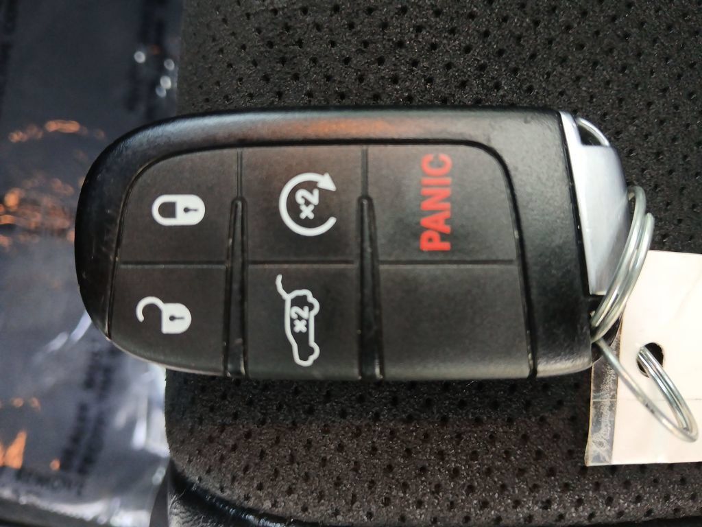 Used 2020 Jeep Grand Cherokee Altitude AWD/4WD image 50