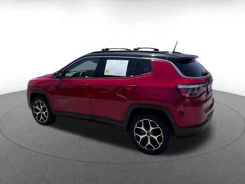 Used 2025 Jeep Compass Limited AWD/4WD image 7