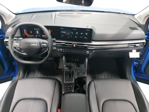 New 2026 Kia Sportage EX image 9