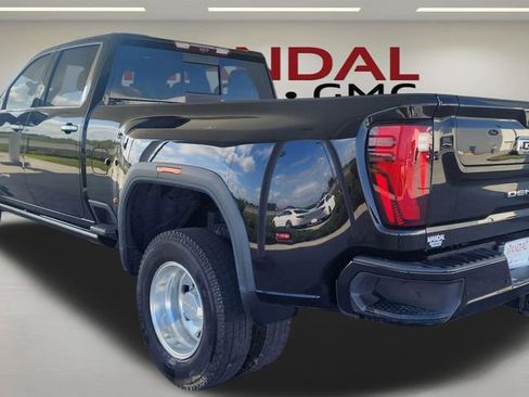 Used 2024 GMC Sierra 3500 Denali Ultimate AWD/4WD image 7