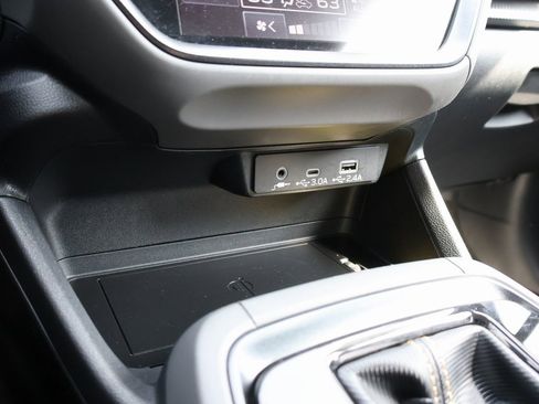 Used 2024 Subaru Crosstrek 2.5i Sport w/ Popular Package #4A image 37