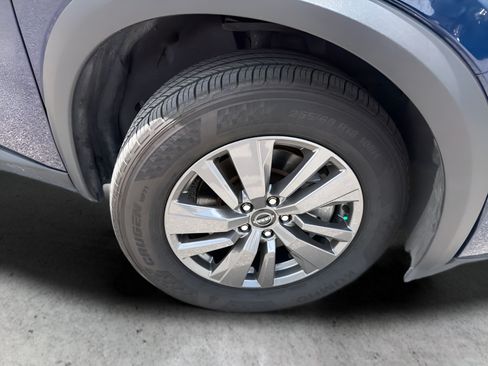 Certified 2024 Nissan Pathfinder SV FWD image 75