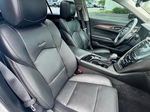 Used 2019 Cadillac CTS Luxury RWD image 10