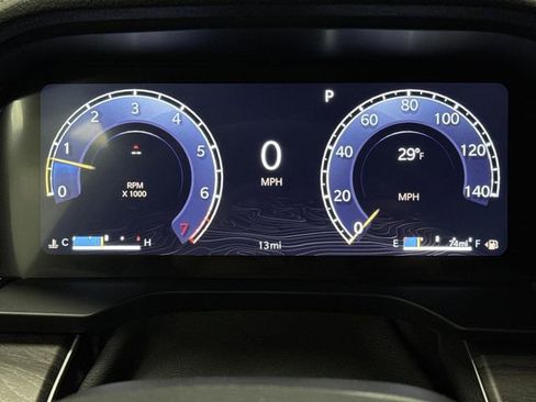 New 2025 Jeep Grand Cherokee Limited w/ Black Appearance Package image 18