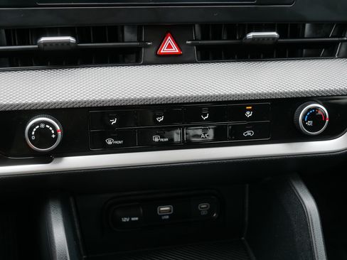 Certified 2023 Kia Sportage LX AWD/4WD image 23