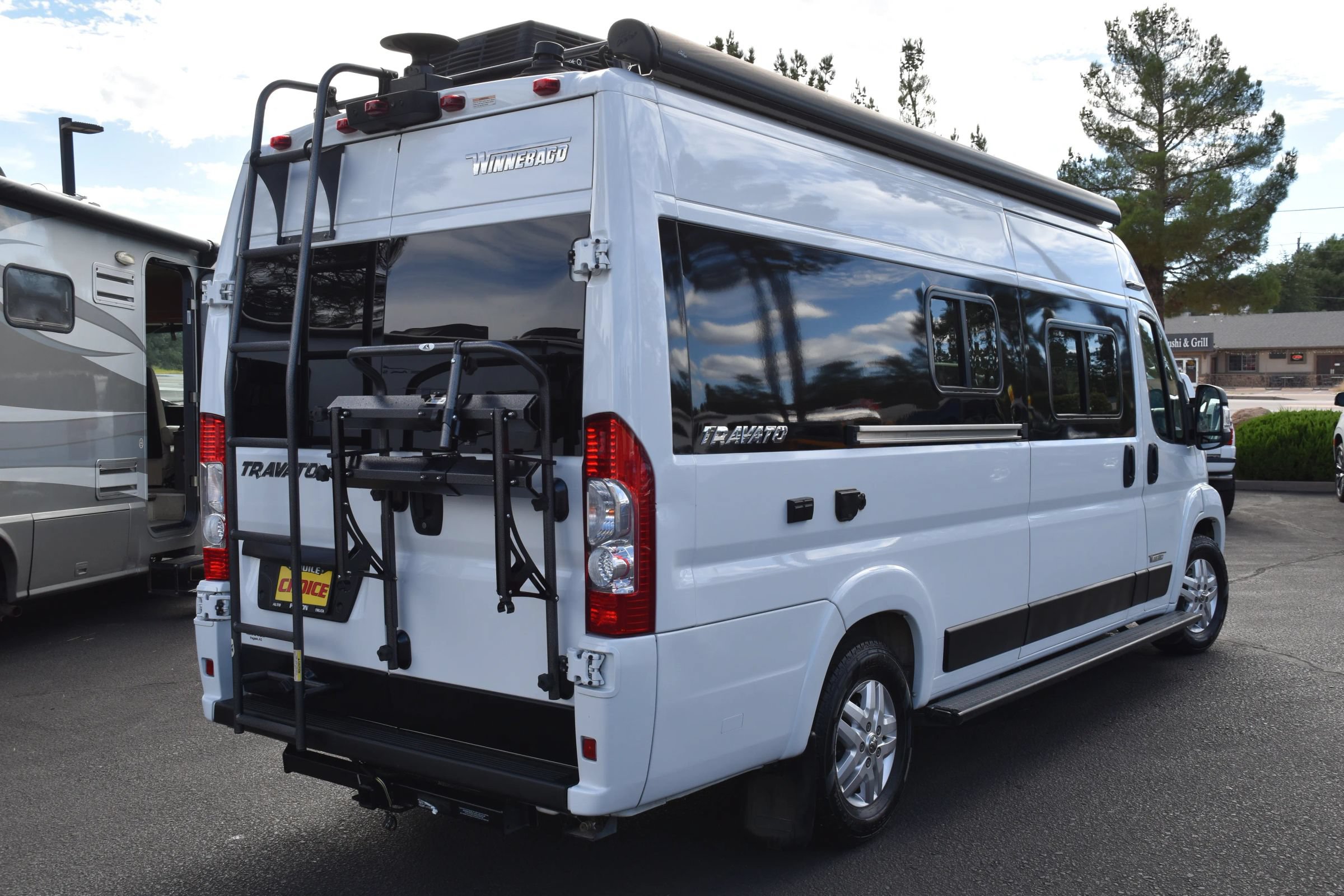 Used 2021 RAM ProMaster 3500 w/ Premium Appearance Group FWD image 8