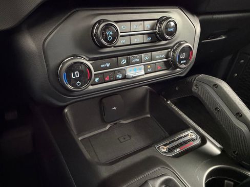 Used 2023 Ford Bronco Raptor AWD/4WD image 22