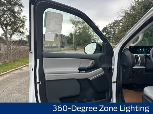 New 2026 Ford Expedition Active image 23