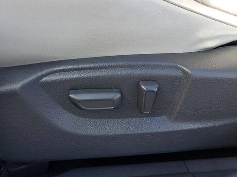 Used 2022 Mitsubishi Eclipse Cross SEL AWD/4WD image 15