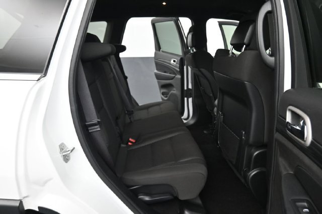 Used 2020 Jeep Grand Cherokee Laredo w/ Security & Convenience Group AWD/4WD image 24