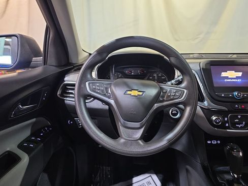 Used 2023 Chevrolet Equinox LS FWD image 11