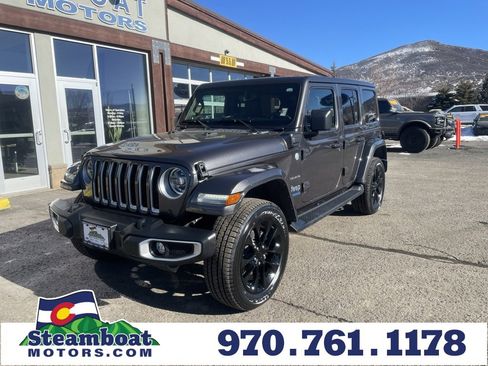 Used 2021 Jeep Wrangler Unlimited Sahara image 1