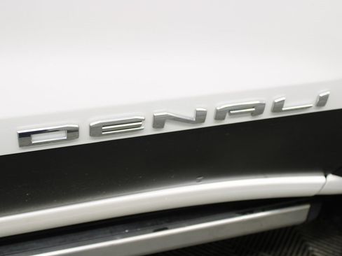 Used 2023 GMC Sierra 1500 Denali w/ Technology Package image 62