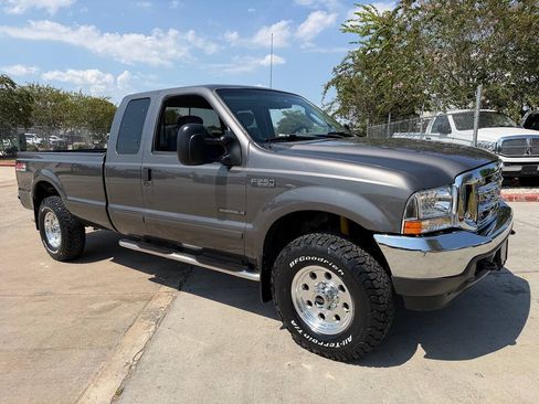 Used 2003 Ford F250 XLT AWD/4WD image 39