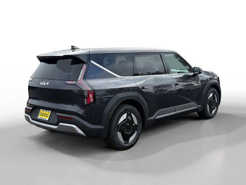 New 2026 Kia EV9 Light image 5