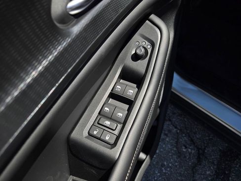 New 2026 Jeep Grand Cherokee L Laredo AWD/4WD image 11