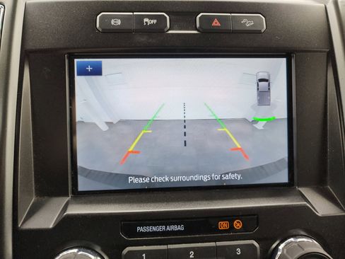 Used 2022 Ford F250 XLT w/ Black Appearance Package image 14