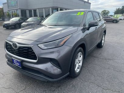 Used 2023 Toyota Highlander L