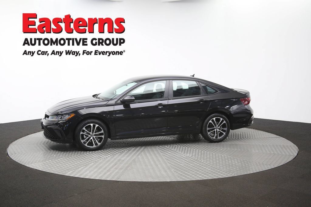 Used 2025 Volkswagen Jetta Sport FWD image 58