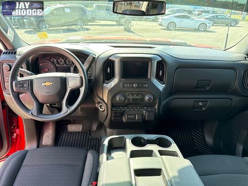 Used 2025 Chevrolet Silverado 2500 Custom w/ Custom Value Package AWD/4WD image 18