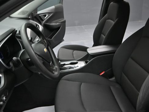 Used 2024 Chevrolet Malibu LT FWD image 20