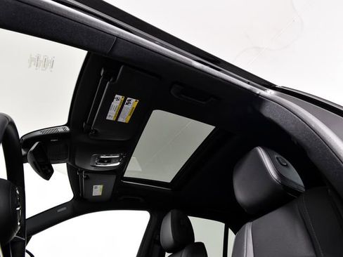 Certified 2025 Mercedes-Benz GLE 350 4MATIC image 32