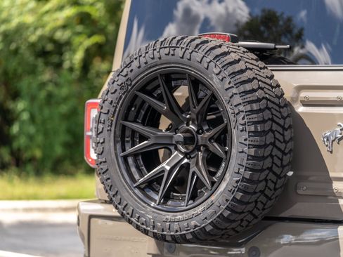 Used 2025 Ford Bronco Outer Banks AWD/4WD image 44
