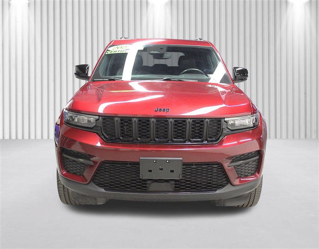 Certified 2023 Jeep Grand Cherokee Altitude AWD/4WD image 40