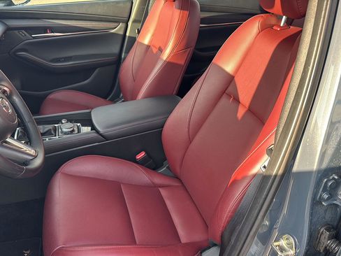 Used 2025 MAZDA MAZDA3 s image 13