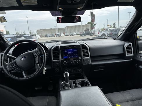 Used 2020 Ford F150 XLT w/ Equipment Group 302A Luxury AWD/4WD image 5