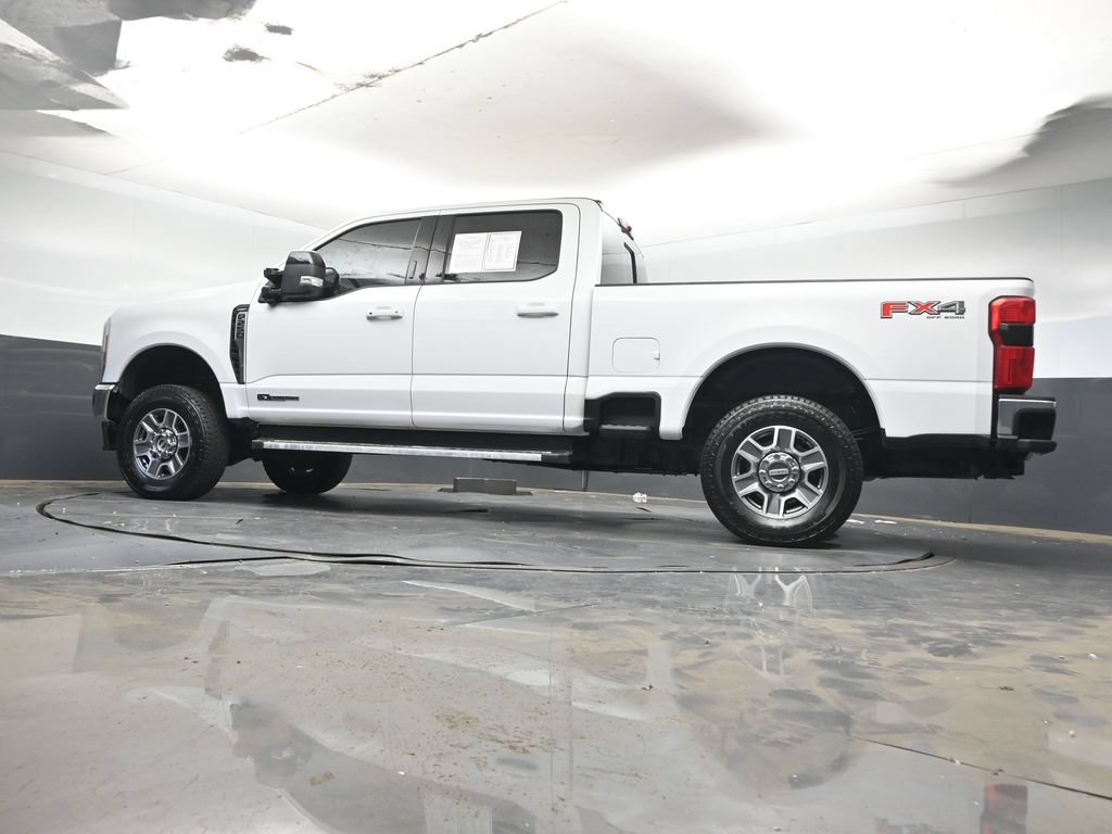 Used 2023 Ford F250 Lariat w/ FX4 Off-Road Package AWD/4WD image 28