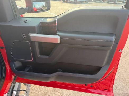 Used 2022 Ford F350 Lariat w/ Chrome Package AWD/4WD image 18