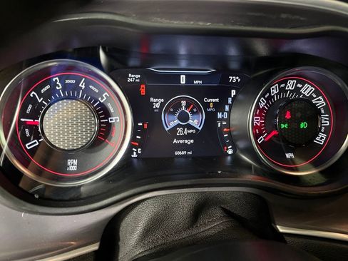 Used 2022 Dodge Challenger GT RWD image 29