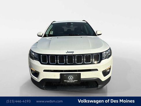 Used 2020 Jeep Compass Latitude w/ Cold Weather Group image 7