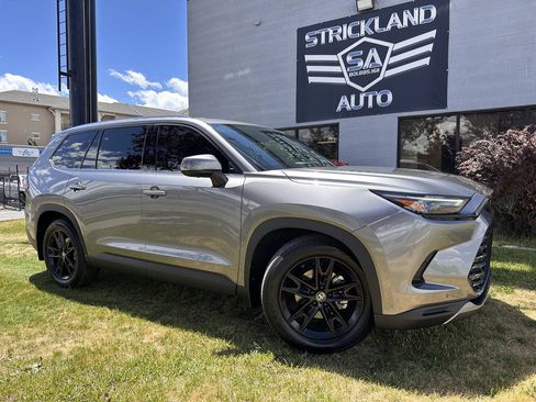 Used 2025 Toyota Grand Highlander AWD Hybrid image 1