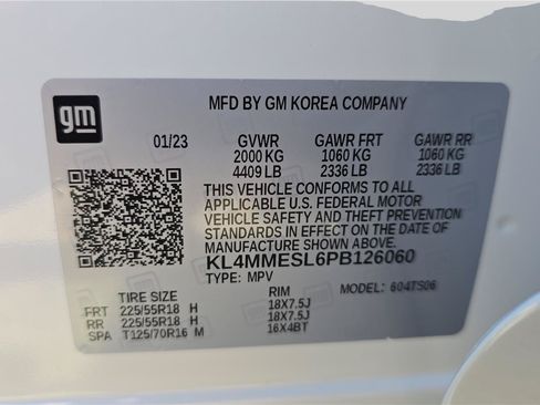 Used 2023 Buick Encore GX Select w/ Sport Touring Package AWD/4WD image 29