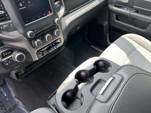 Used 2024 RAM 2500 Big Horn w/ Bed Utility Group image 37