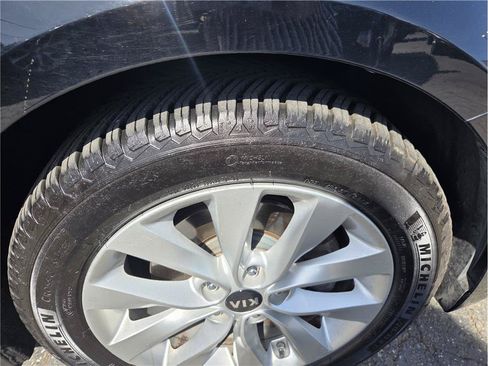 Used 2018 Kia Optima EX FWD image 10