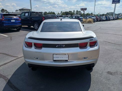 Used 2010 Chevrolet Camaro SS w/ RS Package RWD image 6