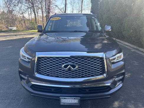 Certified 2024 INFINITI QX80 Luxe image 2