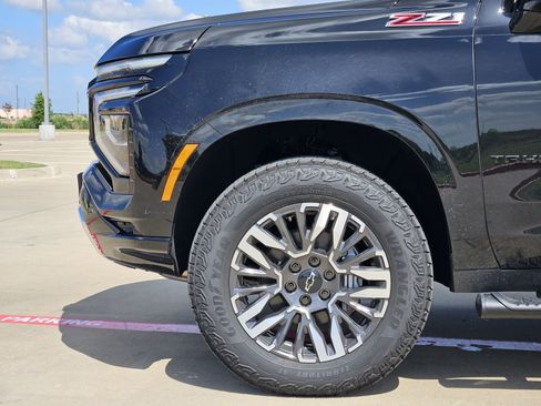New 2026 Chevrolet Tahoe Z71 w/ Z71 Off-Road Package AWD/4WD image 12