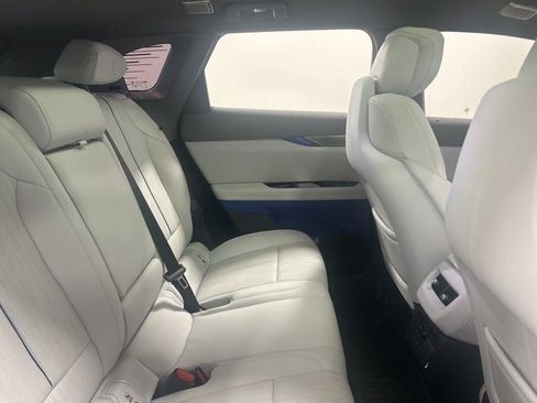 Used 2026 Cadillac Optiq Luxury 2 image 19